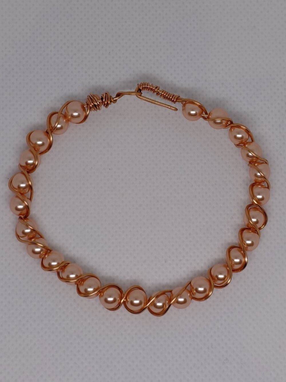 Artisan Vintage Marigold Collection Peach Swarovski Crystal Pearl Bracelet - Picture 7 of 7